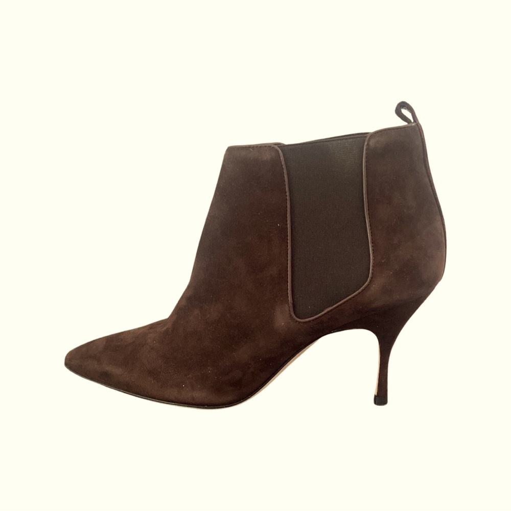 Manolo Blahnik DILDI BROWN SUEDE ANKLE